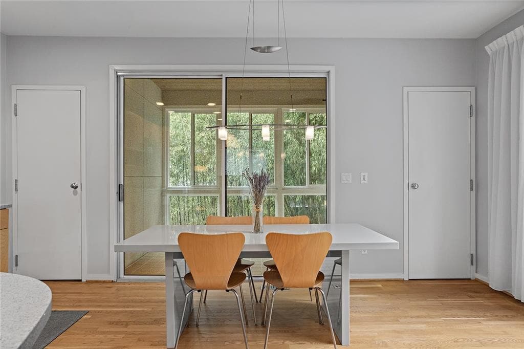 2 bedroom, 4 bathroom townhouse for sale at 1590 Tallulah Street, Atlanta, GA 30318 — photo 10