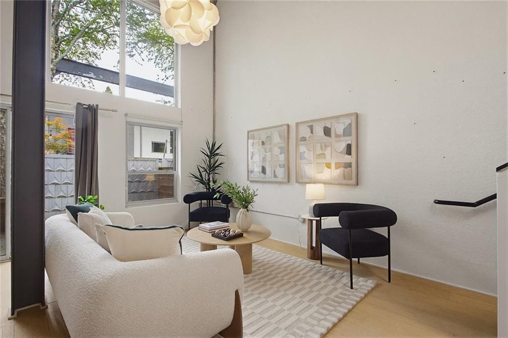 2 bedroom, 2 bathroom, 1,354 sq ft condominium for sale at 195 Arizona Avenue 121, Atlanta, GA 30307 — photo 9