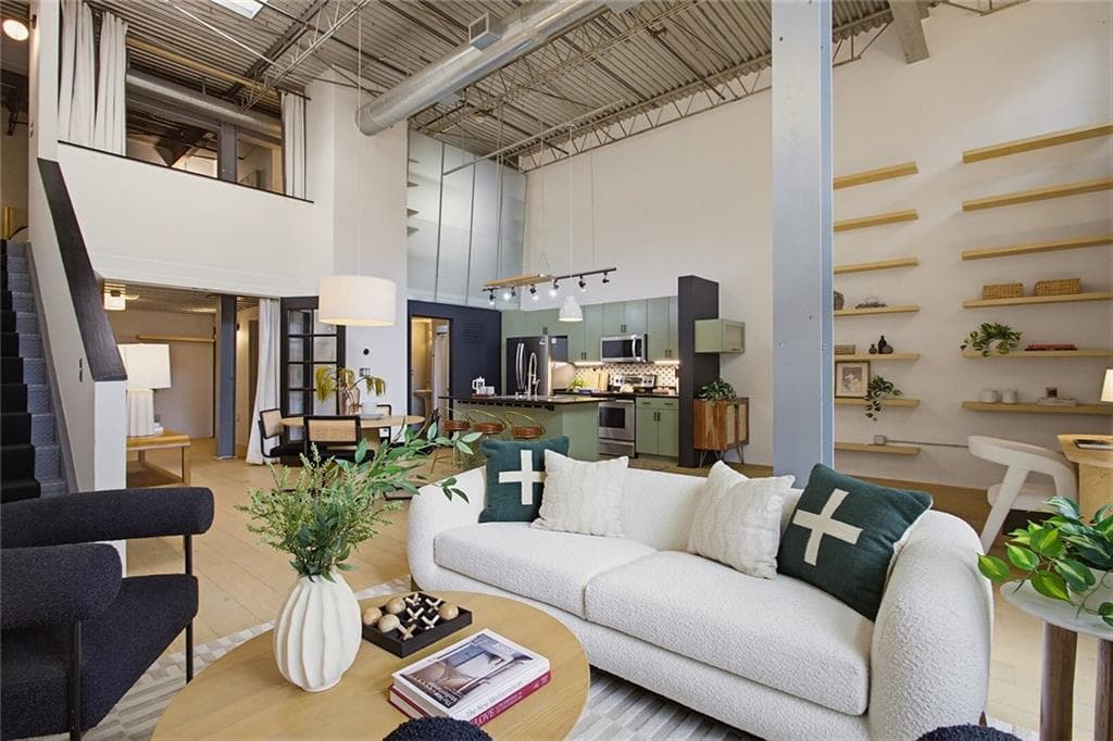 2 bedroom, 2 bathroom, 1,354 sq ft condominium for sale at 195 Arizona Avenue 121, Atlanta, GA 30307 — photo 10