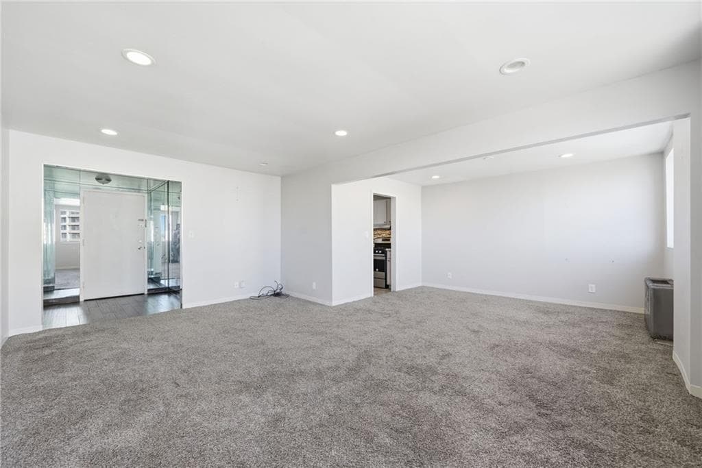1 bedroom, 1 bathroom, 850 sq ft condominium for rent at 215 Piedmont Avenue 2002, Atlanta, GA 30308 for $1,750 a month — photo 8