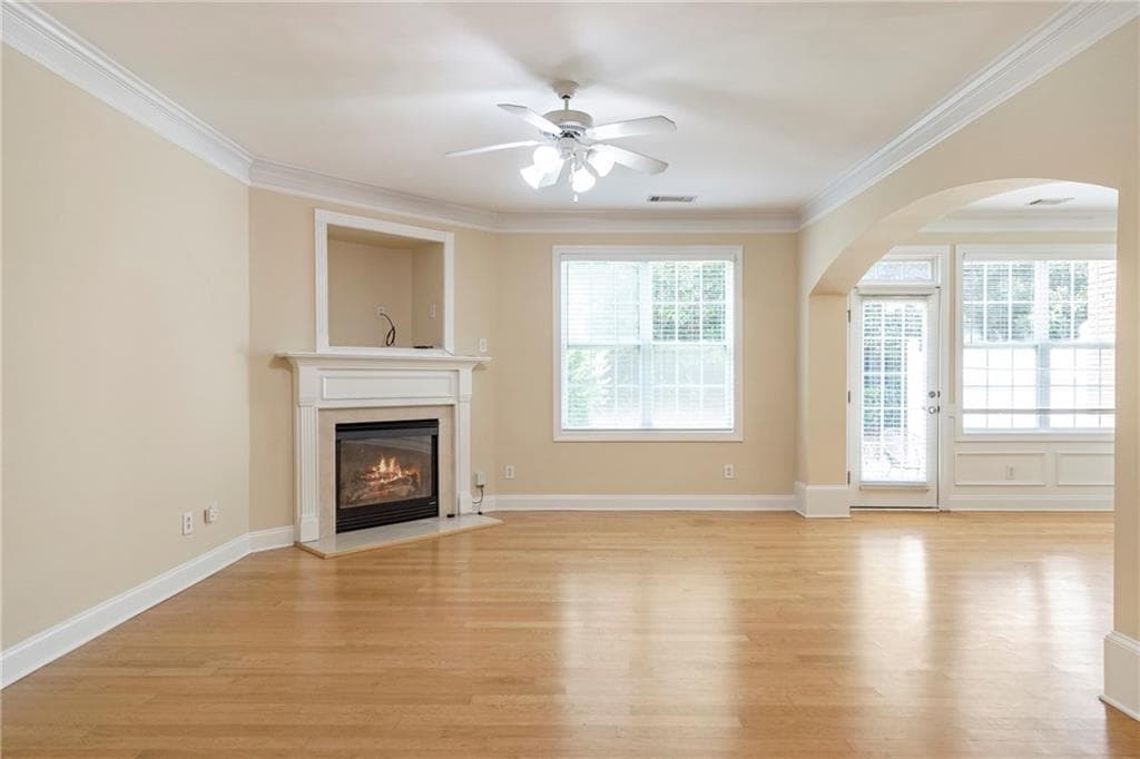 3 bedroom, 3 bathroom, 2,066 sq ft townhouse for sale at 2592 Gadsen Walk, Duluth, GA 30097 — photo 5