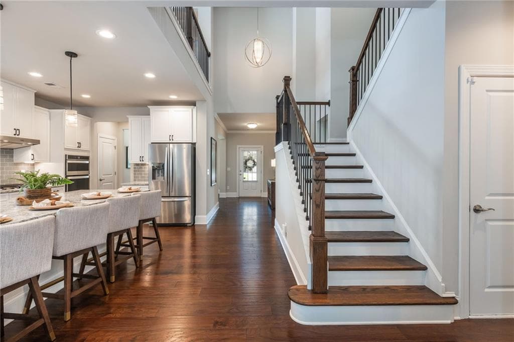 5 bedroom, 5 bathroom, 5,166 sq ft single family residence for sale at 1811 Goodhearth Drive, Marietta, GA 30066 — photo 10
