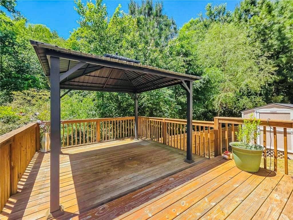 5 bedroom, 3 bathroom, 3,268 sq ft single family residence for sale at 105 Arbor Creek Way, Dallas, GA 30157 — photo 5