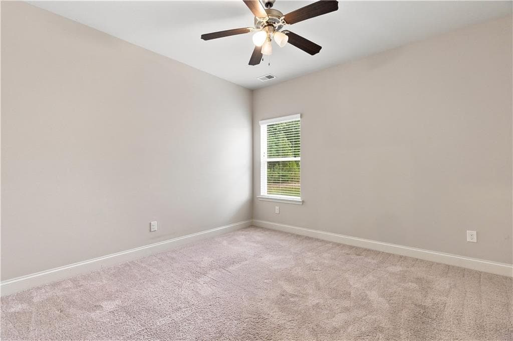 4 bedroom, 3 bathroom, 2,774 sq ft single family residence for sale at 6323 Oakwell Place, Fairburn, GA 30213 — photo 10