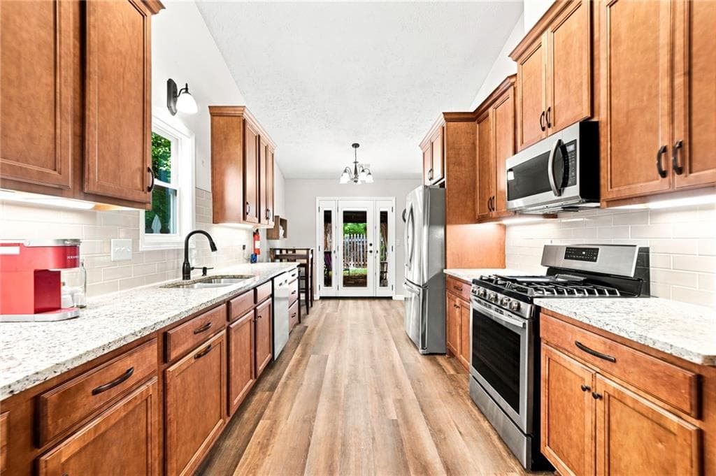 3 bedroom, 2 bathroom, 1,740 sq ft single family residence for sale at 117 River Oaks Drive, Woodstock, GA 30188 — photo 10