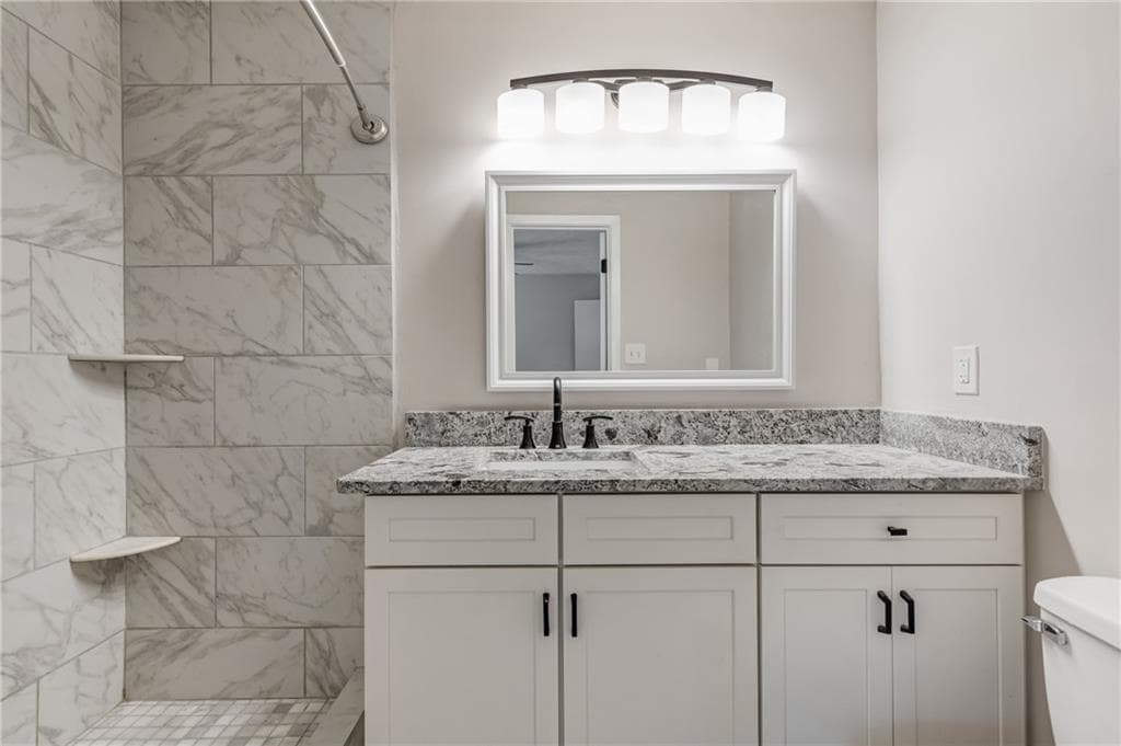 3 bedroom, 3 bathroom, 1,584 sq ft townhouse for sale at 725 Anderson Walk, Marietta, GA 30062 — photo 6