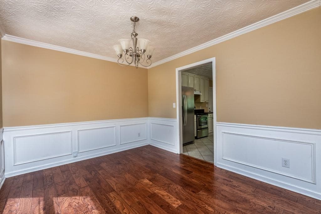 4 bedroom, 3 bathroom, 1,968 sq ft single family residence for sale at 4031 Dream Catcher Drive, Woodstock, GA 30189 — photo 6