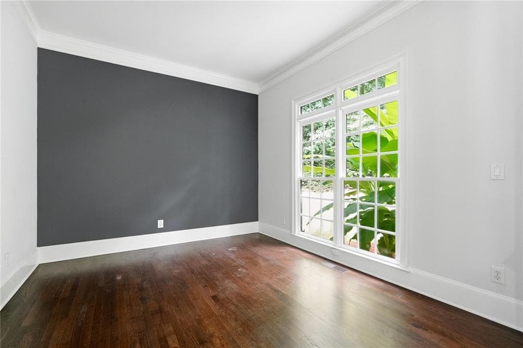 5 bedroom, 5 bathroom, 6,646 sq ft single family residence for sale at 188 Covered Bridge Trail, Smyrna, GA 30082 — photo 6