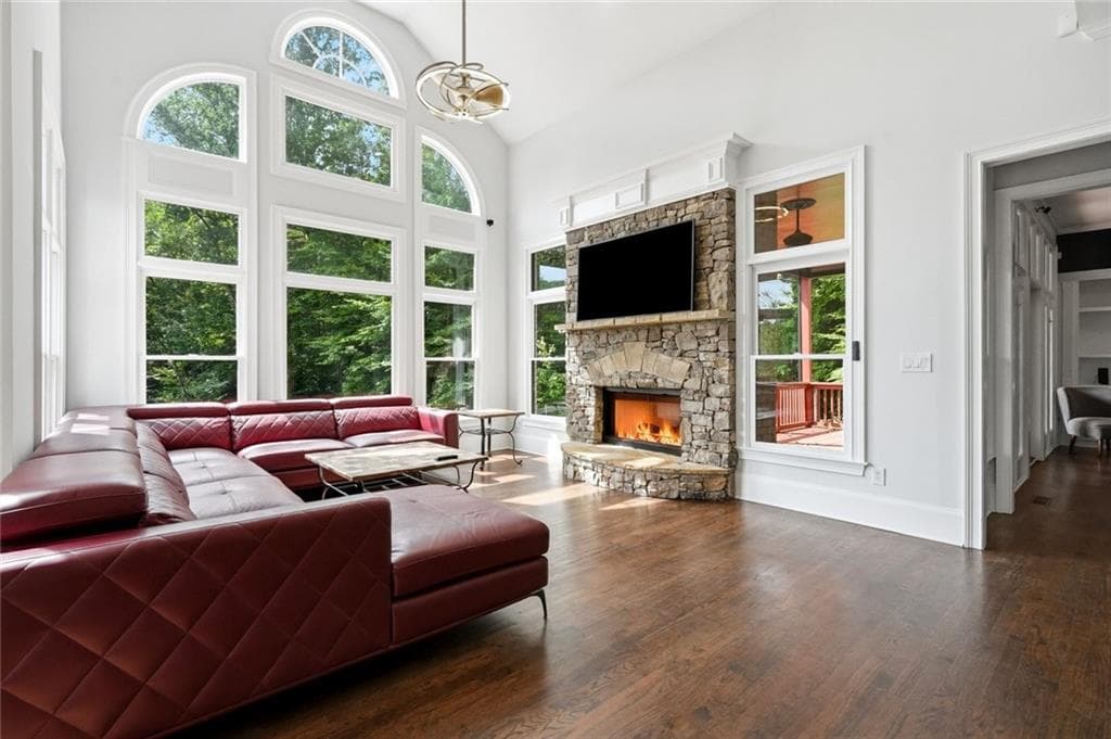 5 bedroom, 5 bathroom, 6,646 sq ft single family residence for sale at 188 Covered Bridge Trail, Smyrna, GA 30082 — photo 9