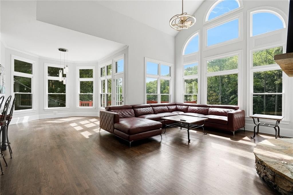 5 bedroom, 5 bathroom, 6,646 sq ft single family residence for sale at 188 Covered Bridge Trail, Smyrna, GA 30082 — photo 10