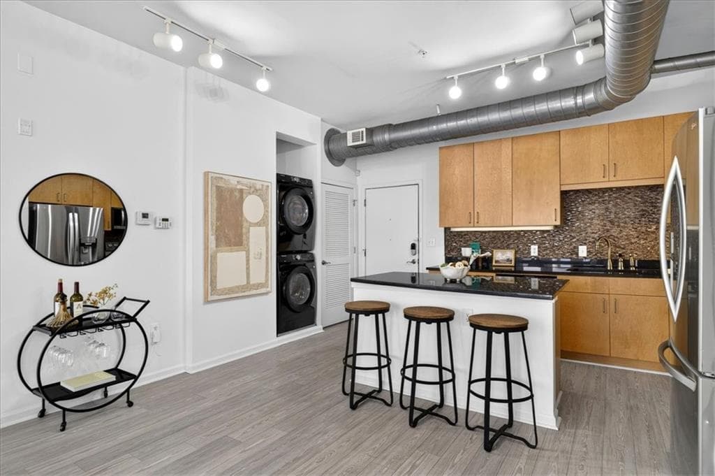 2 bedroom, 2 bathroom, 1,178 sq ft condominium under contract at 5300 Peachtree Road 2604, Atlanta, GA 30341 — photo 10