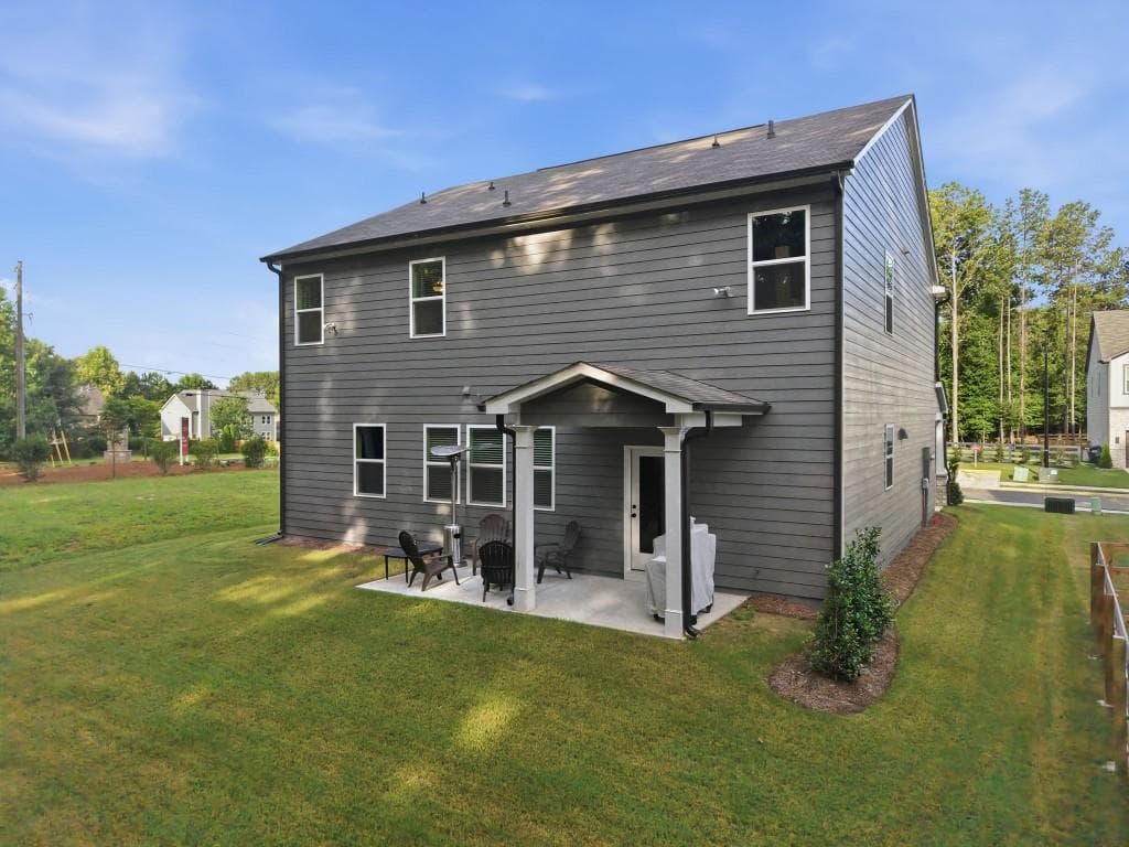 5 bedroom, 3 bathroom, 2,953 sq ft single family residence for sale at 106 Henley Street, Canton, GA 30114 — photo 3
