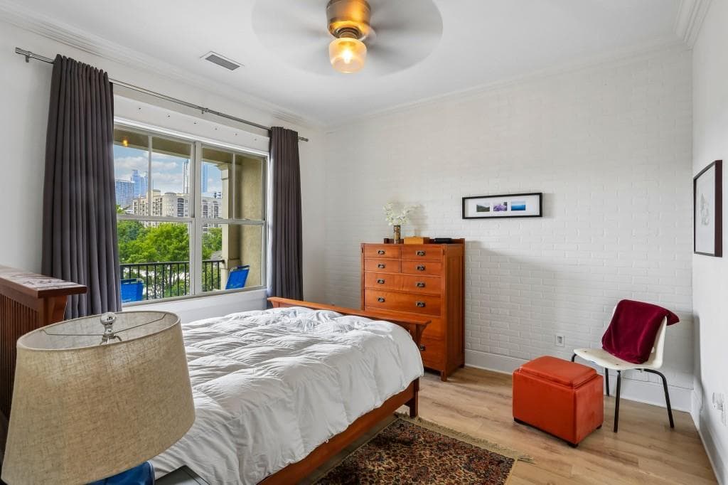 1 bedroom, 1 bathroom, 916 sq ft condominium for sale at 625 Piedmont Avenue 3025, Atlanta, GA 30308 — photo 2