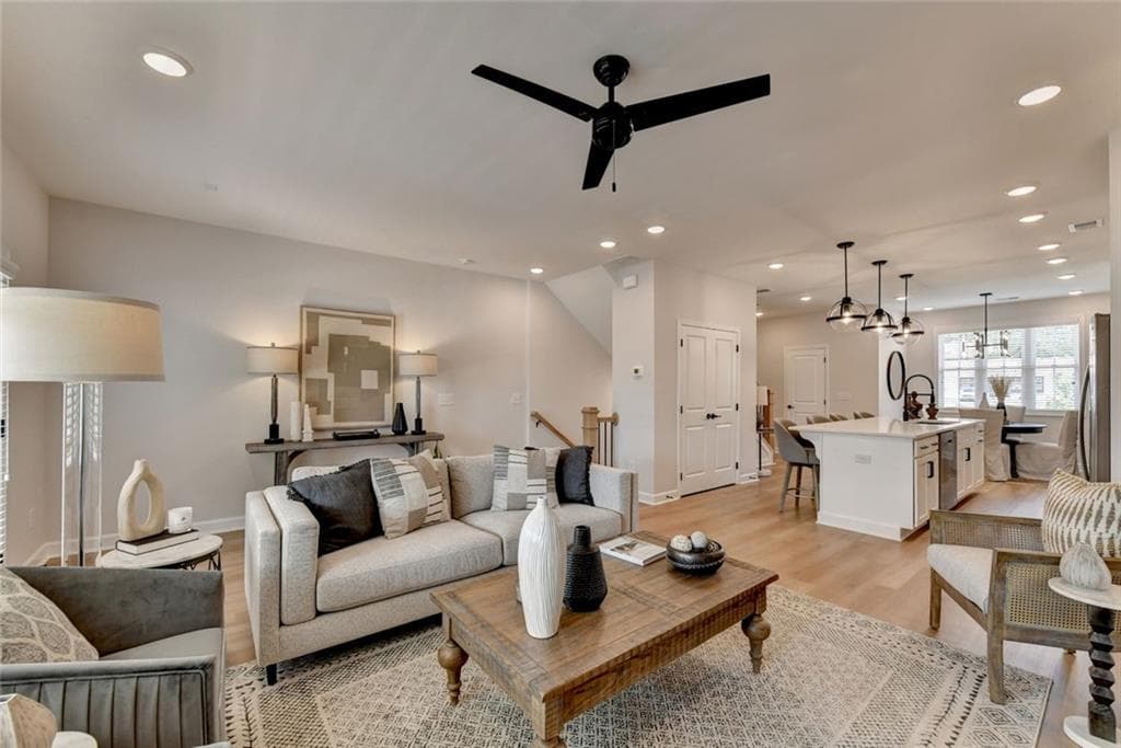 3 bedroom, 4 bathroom, 1,824 sq ft townhouse for rent at 1927 Audra Alley, Kennesaw, GA 30144 for $2,680 a month — photo 10