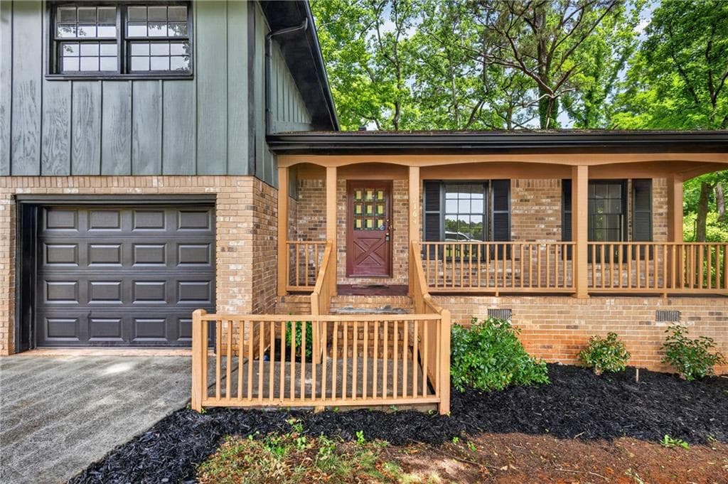 3 bedroom, 3 bathroom single family residence for rent at 2164 Riverbrook Road, Decatur, GA 30035 for $1,900 a month — photo 4