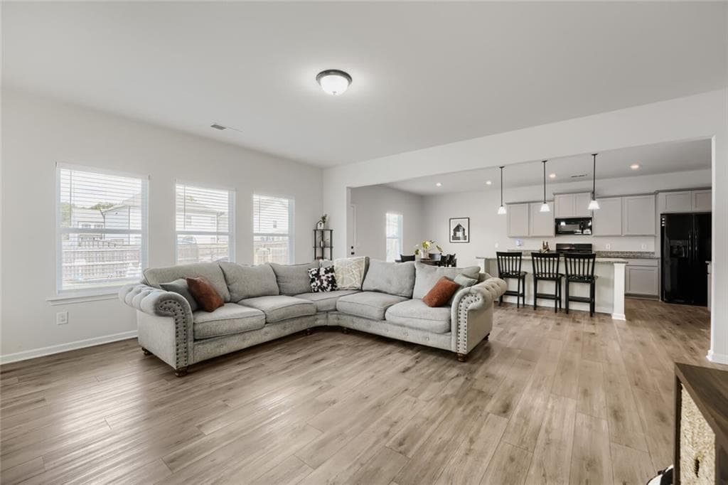 4 bedroom, 3 bathroom, 2,668 sq ft single family residence for sale at 407 Larry Lane, Adairsville, GA 30103 — photo 7