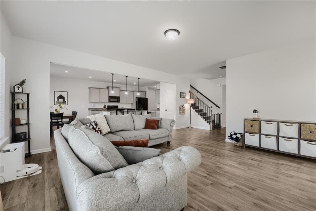 4 bedroom, 3 bathroom, 2,668 sq ft single family residence for sale at 407 Larry Lane, Adairsville, GA 30103 — photo 8