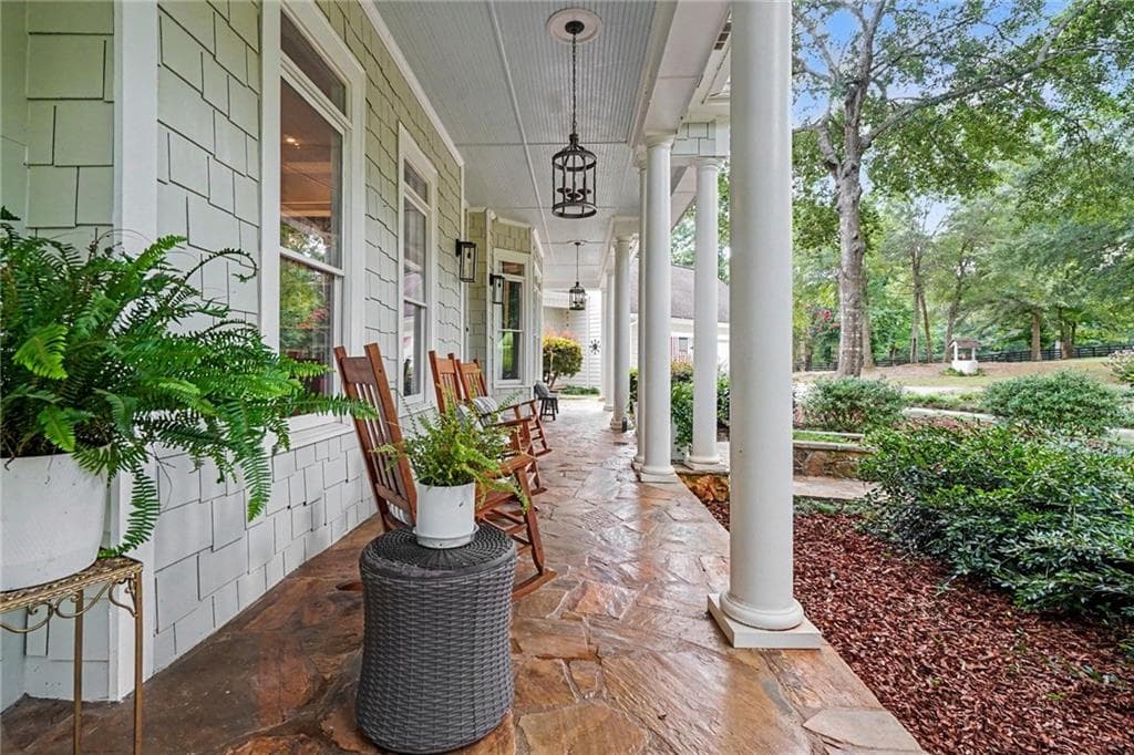 4 bedroom, 5 bathroom, 7,016 sq ft single family residence for sale at 1790 Lipscomb Lake Road, Pendergrass, GA 30567 — photo 5