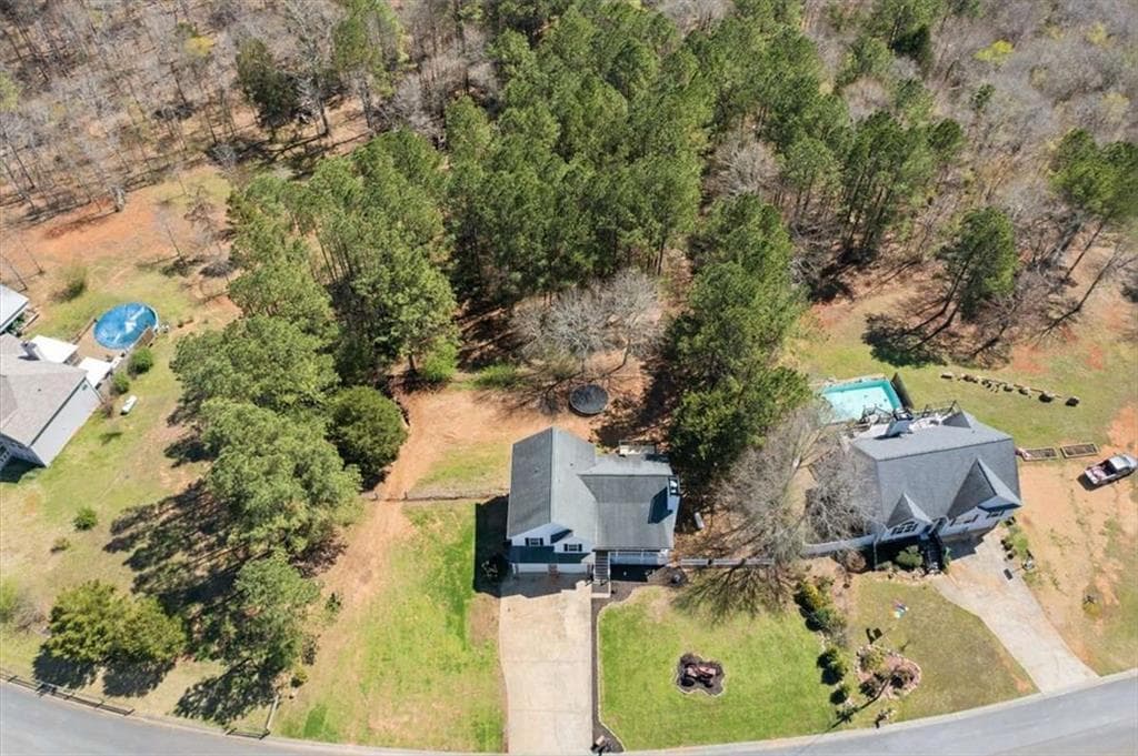 4 bedroom, 2 bathroom, 2,328 sq ft single family residence for sale at 70 Cedar Creek Crossing, Cedartown, GA 30125 — photo 4