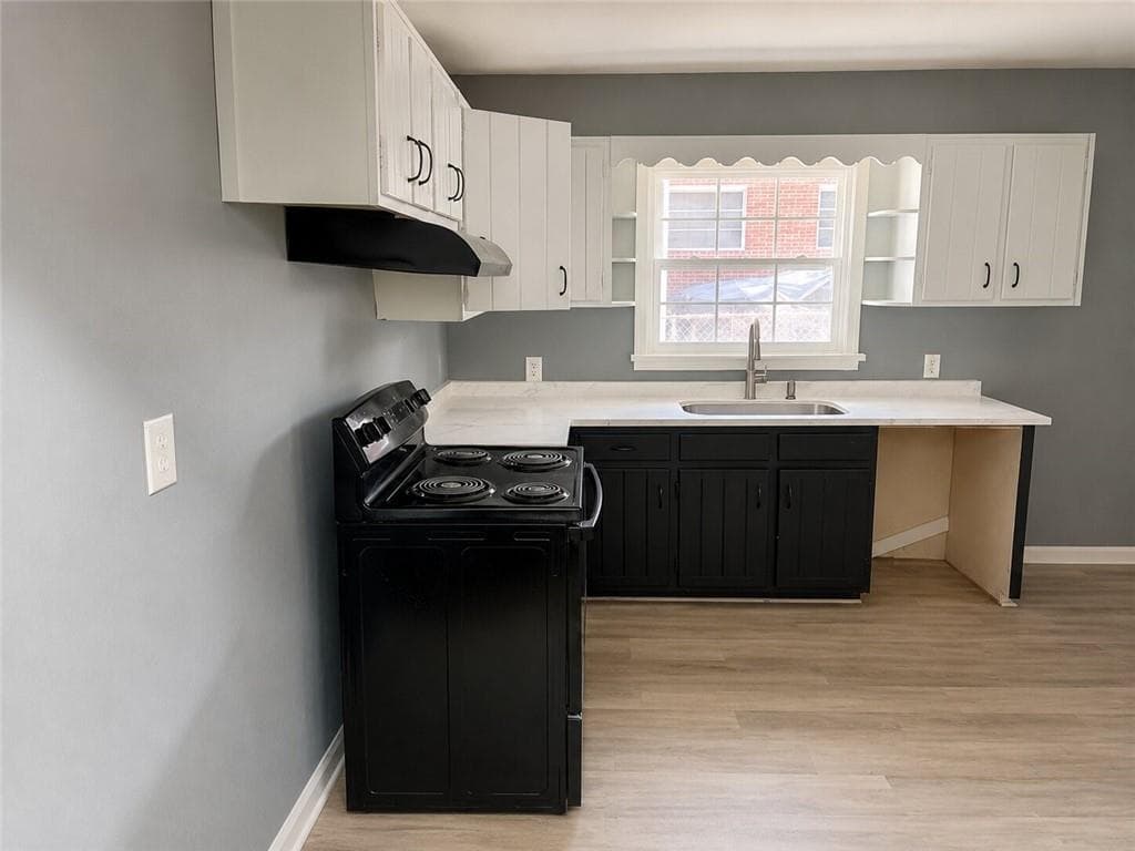 3 bedroom, 2 bathroom, 1,314 sq ft single family residence under contract at 1962 Pine Oak Drive, Atlanta, GA 30310 — photo 6