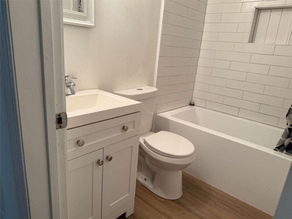 4 bedroom, 2 bathroom, 1,600 sq ft single family residence for sale at 1551 N Columbia Place, Decatur, GA 30032 — photo 8