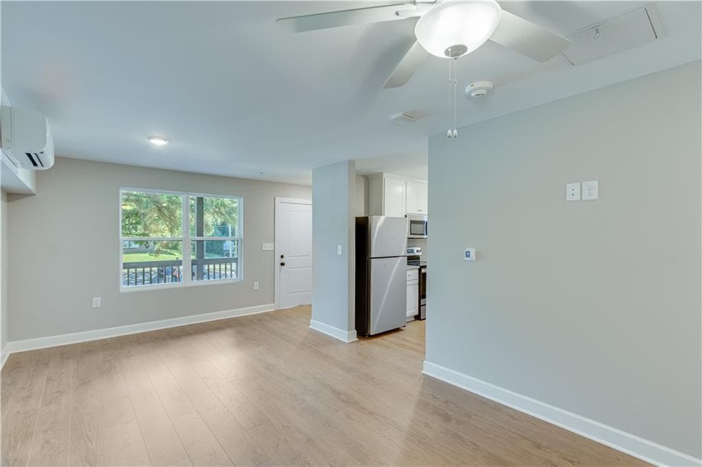 1 bedroom, 1 bathroom apartment for rent at 710 Jesse Jewell Parkways 101 CORNER - Lower Level, Gainesville, GA 30501 for $1,350 a month — photo 6