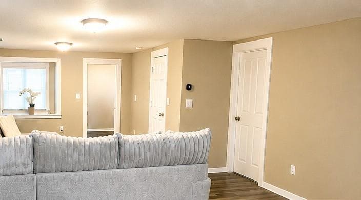 3 bedroom, 1 bathroom, 1,246 sq ft single family residence for sale at 5125 West Street, Forest Park, GA 30297 — photo 3
