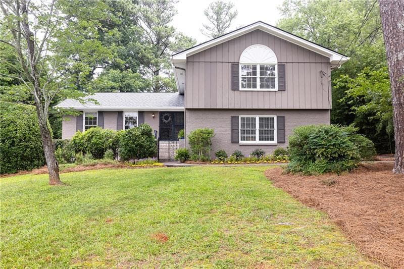4 bedroom, 3 bathroom, 2,798 sq ft single family residence sold at 1300 Holly Bank Circle, Atlanta, GA 30338