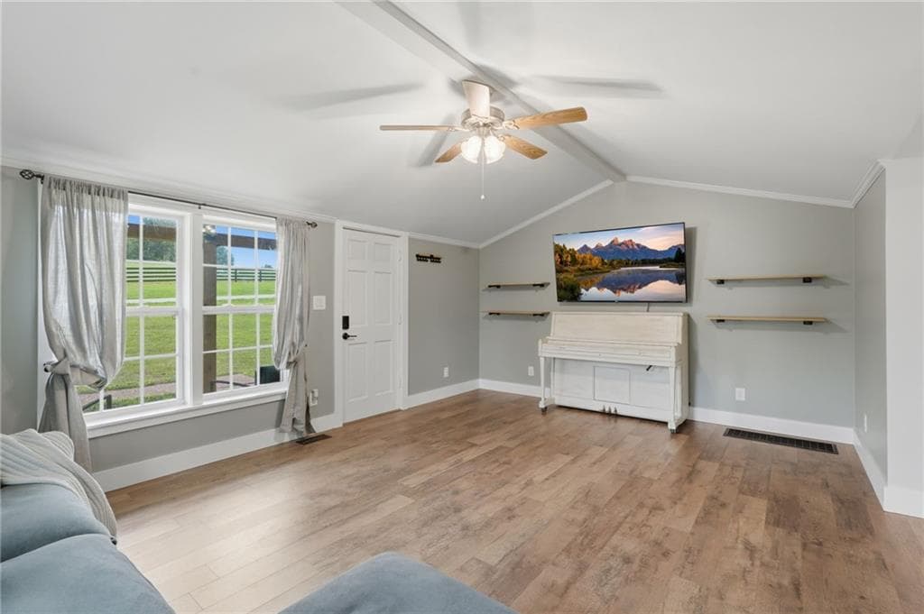 2 bedroom, 2 bathroom, 1,164 sq ft single family residence for sale at 1563 Davenport Road, Braselton, GA 30517 — photo 6