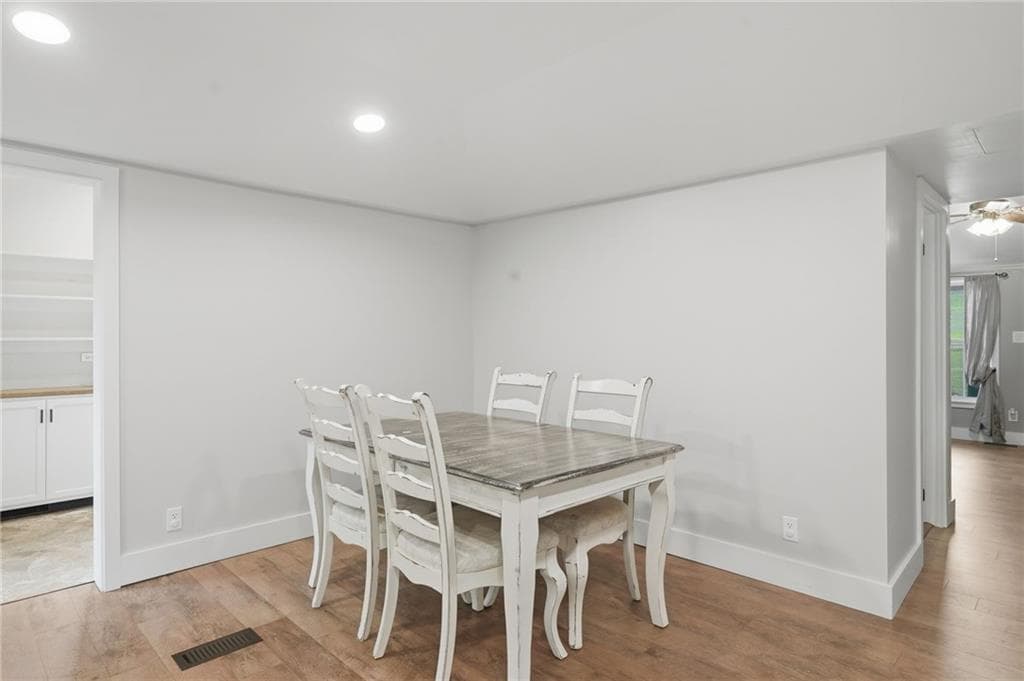 2 bedroom, 2 bathroom, 1,164 sq ft single family residence for sale at 1563 Davenport Road, Braselton, GA 30517 — photo 8