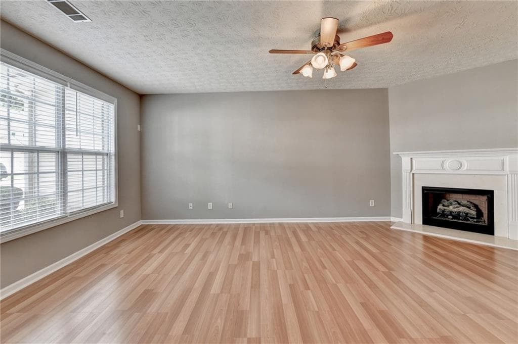 3 bedroom, 3 bathroom, 1,880 sq ft townhouse for rent at 3067 Kentmere Drive, Cumming, GA 30040 for $2,200 a month — photo 5