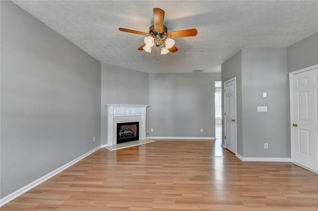 3 bedroom, 3 bathroom, 1,880 sq ft townhouse for rent at 3067 Kentmere Drive, Cumming, GA 30040 for $2,200 a month — photo 7