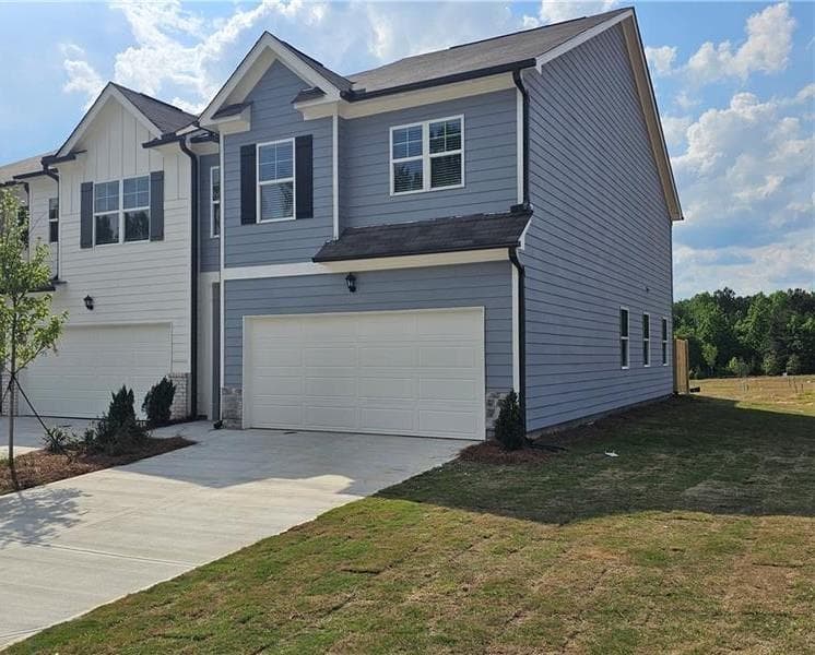 3 bedroom, 3 bathroom, 1,877 sq ft townhouse for rent at 27 Berryville Drive, Dawsonville, GA 30534 for $1,850 a month