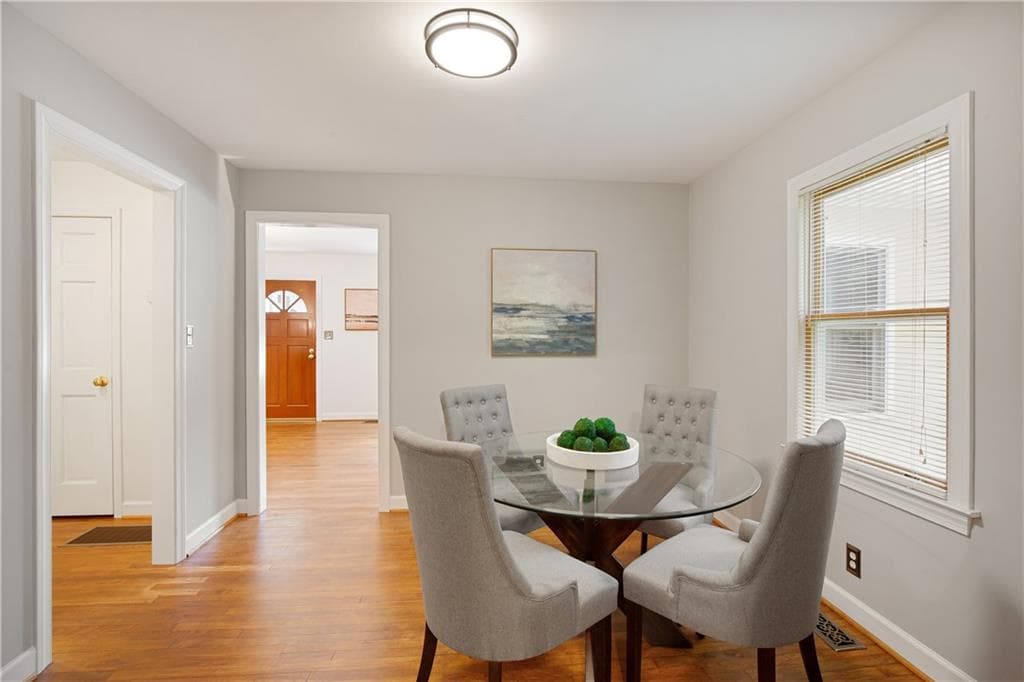 2 bedroom, 1 bathroom, 1,459 sq ft single family residence for sale at 515 Scott Circle, Decatur, GA 30033 — photo 9