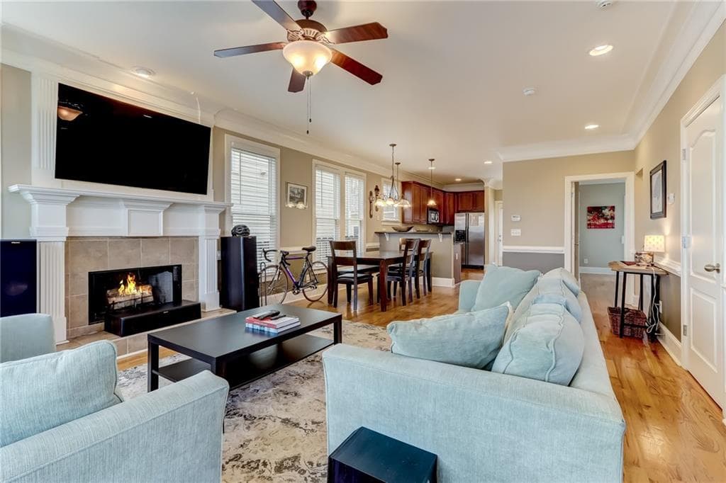 3 bedroom, 3 bathroom, 1,880 sq ft single family residence for rent at 345 Chastain Street, Atlanta, GA 30312 for $3,750 a month — photo 3