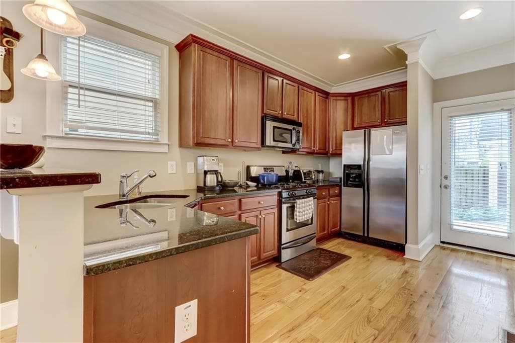 3 bedroom, 3 bathroom, 1,880 sq ft single family residence for rent at 345 Chastain Street, Atlanta, GA 30312 for $3,750 a month — photo 9