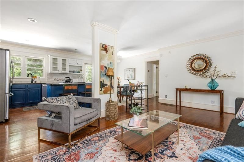3 bedroom, 2 bathroom, 1,400 sq ft single family residence for sale at 1781 Warren Court, Atlanta, GA 30318 — photo 5