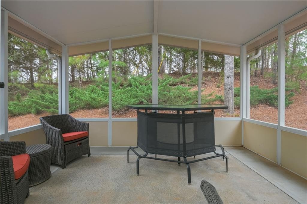 2 bedroom, 2 bathroom, 1,304 sq ft townhouse for sale at 126 Oakview Passage, Canton, GA 30114 — photo 6