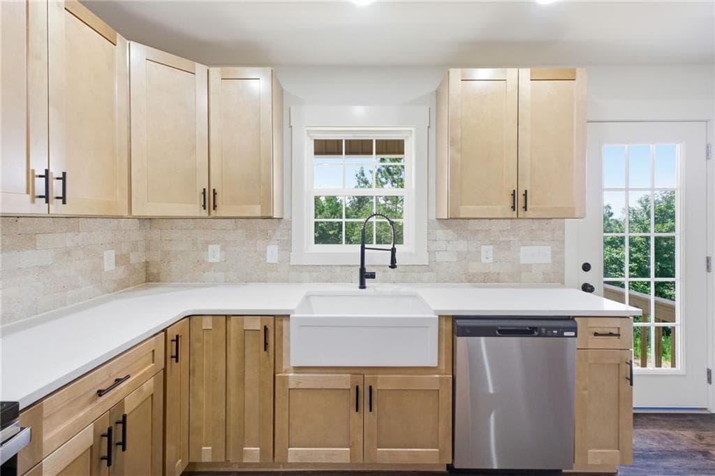 3 bedroom, 2 bathroom, 1,402 sq ft single family residence for sale at 818 Joe Robertson Road, Rocky Face, GA 30740 — photo 10
