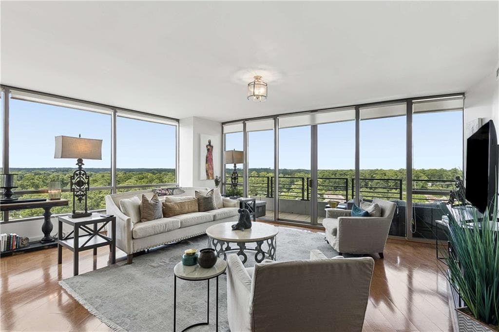 2 bedroom, 2 bathroom, 1,940 sq ft condominium for rent at 700 Park Regency Place 1607, Atlanta, GA 30326 for $4,500 a month — photo 1 of 58