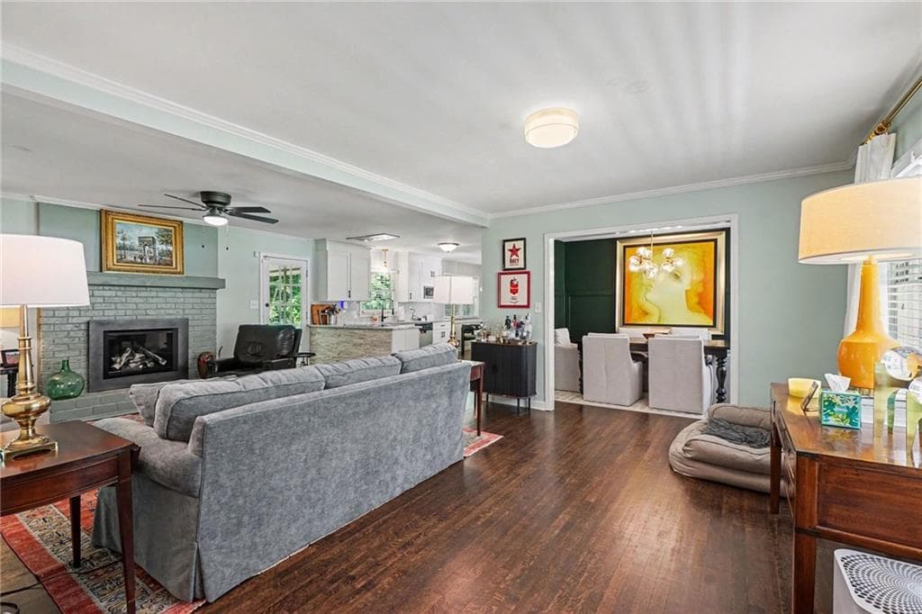 4 bedroom, 2 bathroom, 2,552 sq ft single family residence for sale at 2970 Medinah Court, Atlanta, GA 30341 — photo 6