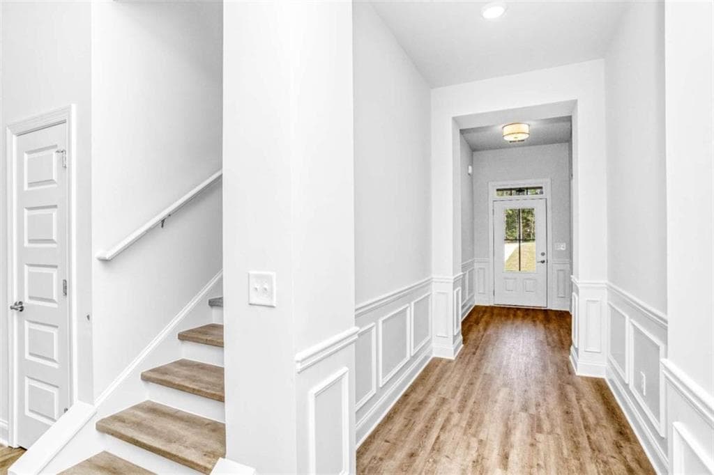 4 bedroom, 4 bathroom, 2,189 sq ft single family residence under contract at 106 Cooper Drive, Mansfield, GA 30055 — photo 3