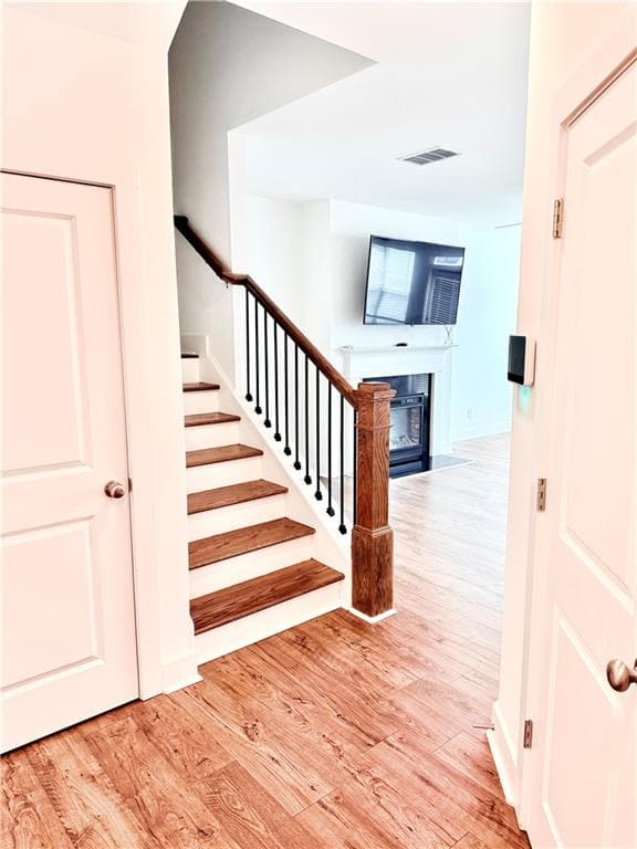 3 bedroom, 3 bathroom, 1,774 sq ft townhouse under contract at 34 Auburn Woods Drive, Auburn, GA 30011 — photo 4