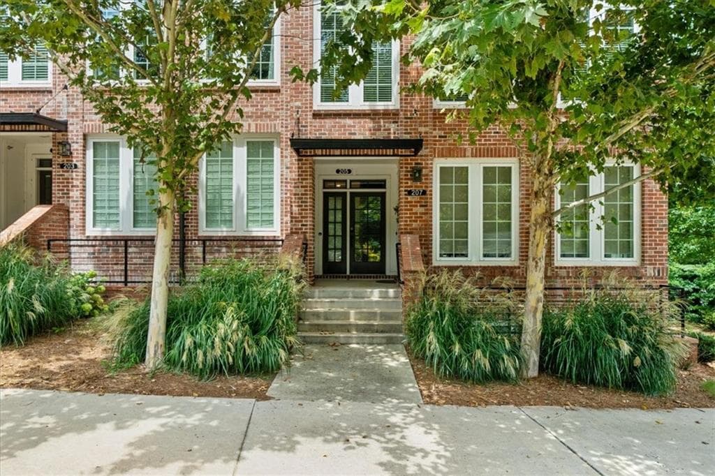 2 bedroom, 1 bathroom, 1,340 sq ft condominium for rent at 205 Devore Road, Alpharetta, GA 30009 for $2,600 a month — photo 10