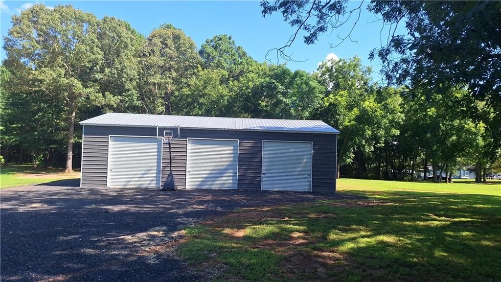 5 bedroom, 3 bathroom, 2,580 sq ft single family residence for sale at 2107 Henderson Mill Road, Covington, GA 30014 — photo 9