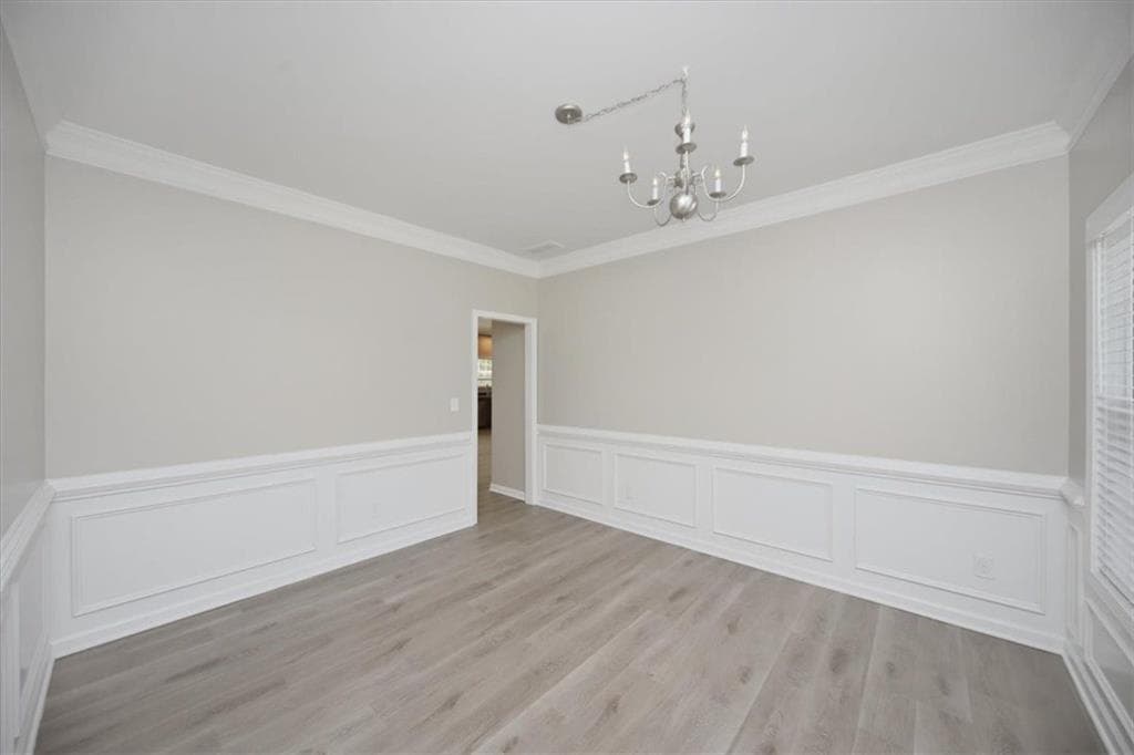 5 bedroom, 3 bathroom, 2,935 sq ft single family residence for sale at 861 Wisteria View Court, Dacula, GA 30019 — photo 10