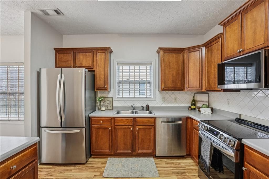 4 bedroom, 3 bathroom, 2,821 sq ft single family residence for sale at 260 Wildcat Lake Drive, Lawrenceville, GA 30043 — photo 5