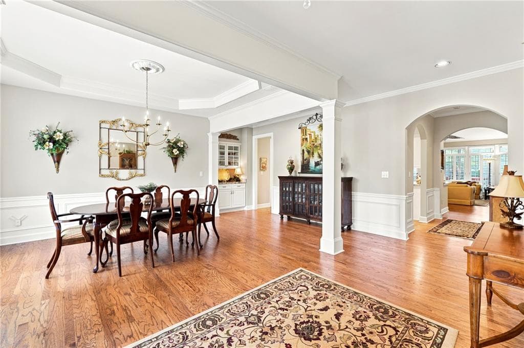 3 bedroom, 3 bathroom, 2,819 sq ft single family residence under contract at 1430 Harburn Court, Cumming, GA 30041 — photo 6