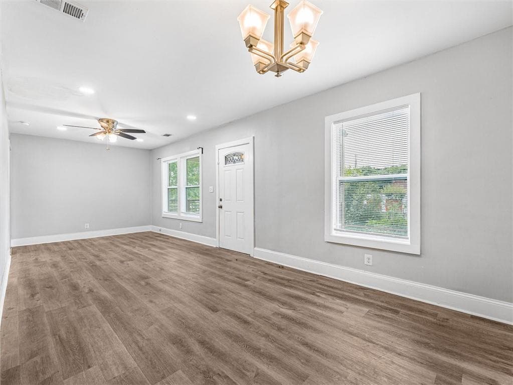 4 bedroom, 2 bathroom, 1,466 sq ft single family residence for sale at 2861 Forrest Hills Drive, Atlanta, GA 30315 — photo 8