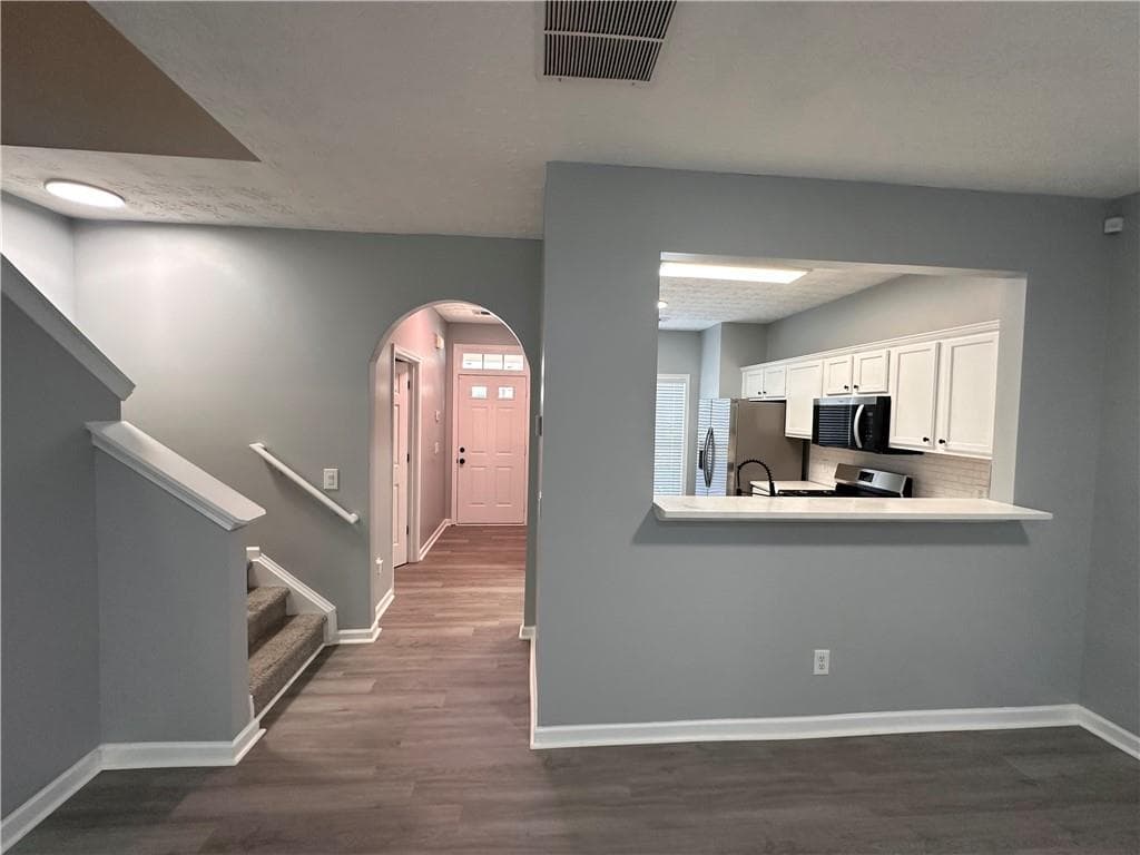 2 bedroom, 3 bathroom, 1,252 sq ft townhouse for rent at 2025 Austin Park Circle, Decatur, GA 30032 for $1,695 a month — photo 5